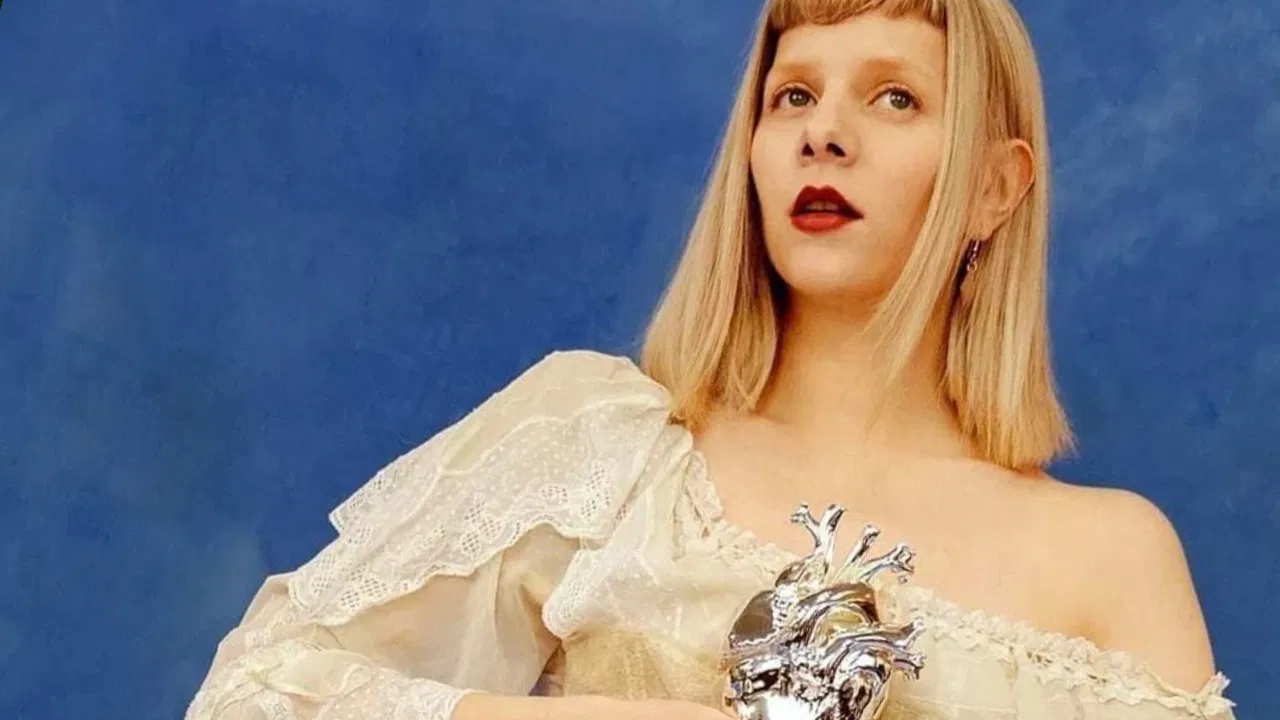 AURORA HAIK backdrop