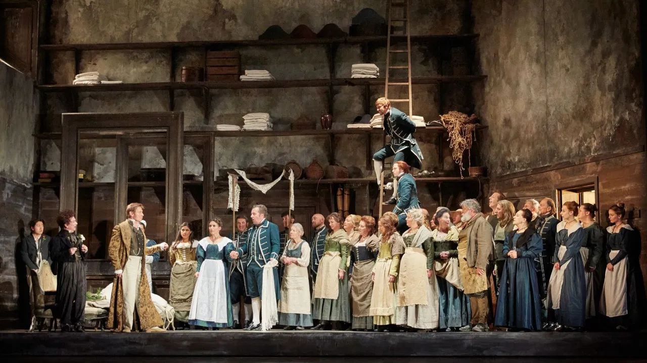 Royal Opera House: The Marriage of Figaro backdrop