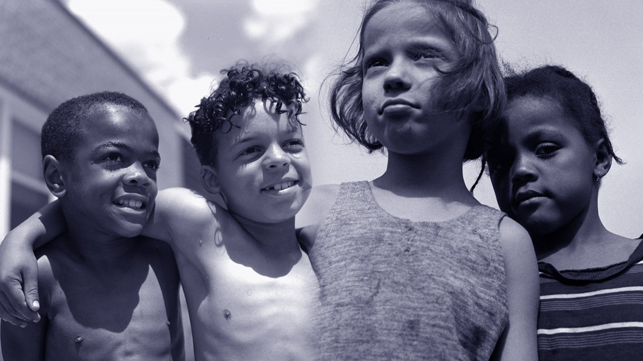 Through a Lens Darkly: Black Photographers and the Emergence of a People backdrop