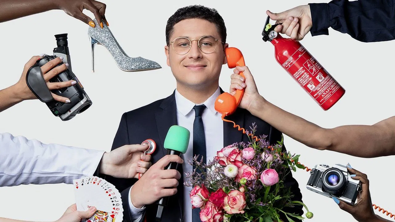 Loris Giuliano au boulot backdrop