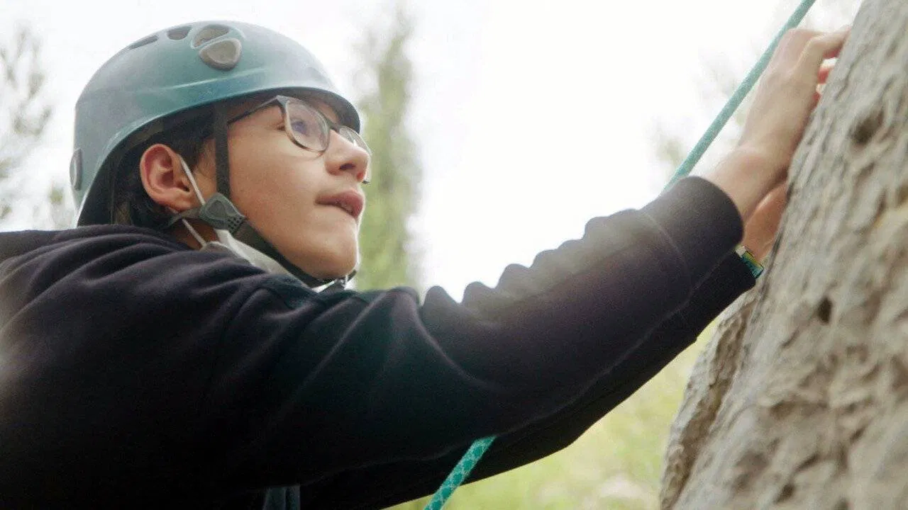 Le petit Karl backdrop