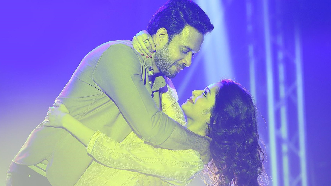 Ippadiku Kadhal backdrop