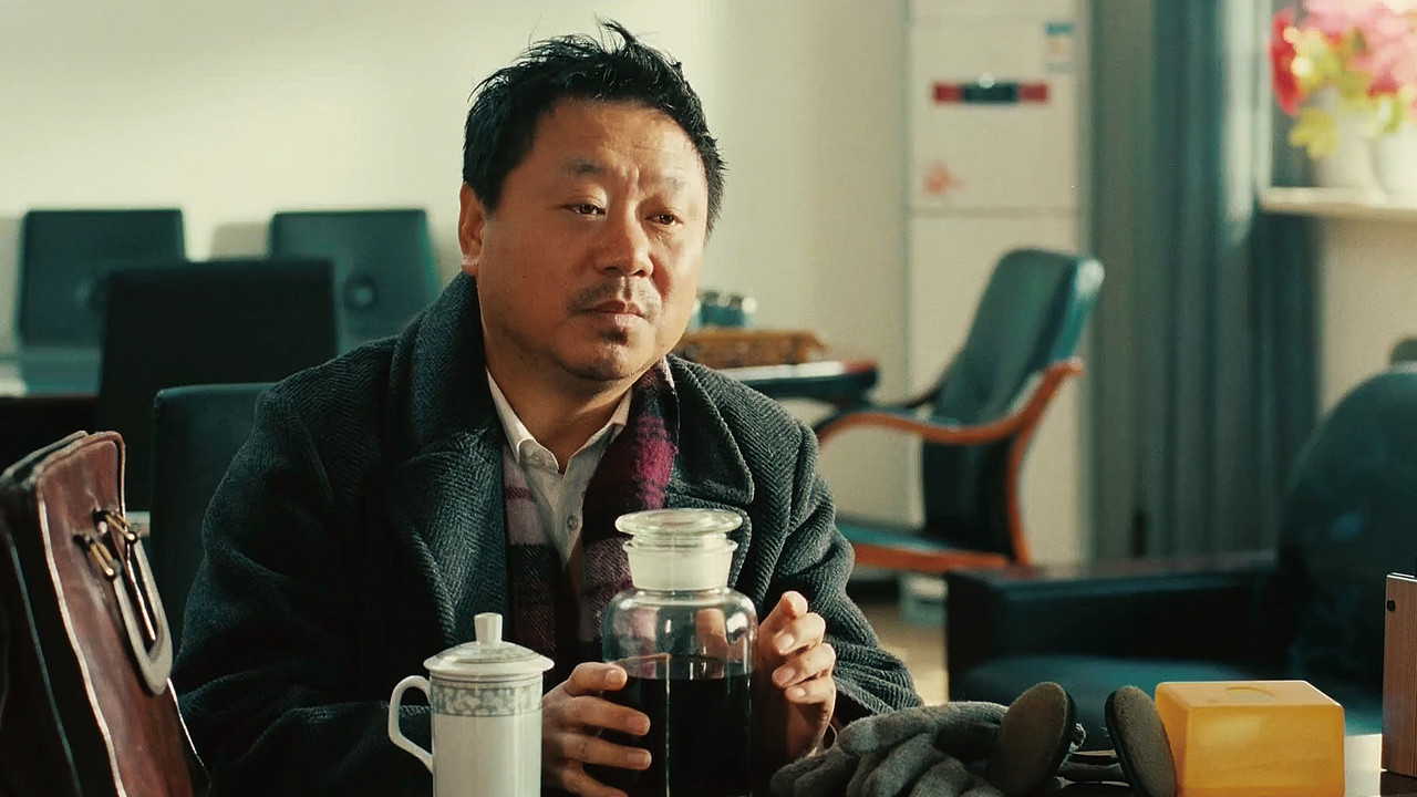 Tracks Kong Lingxue backdrop