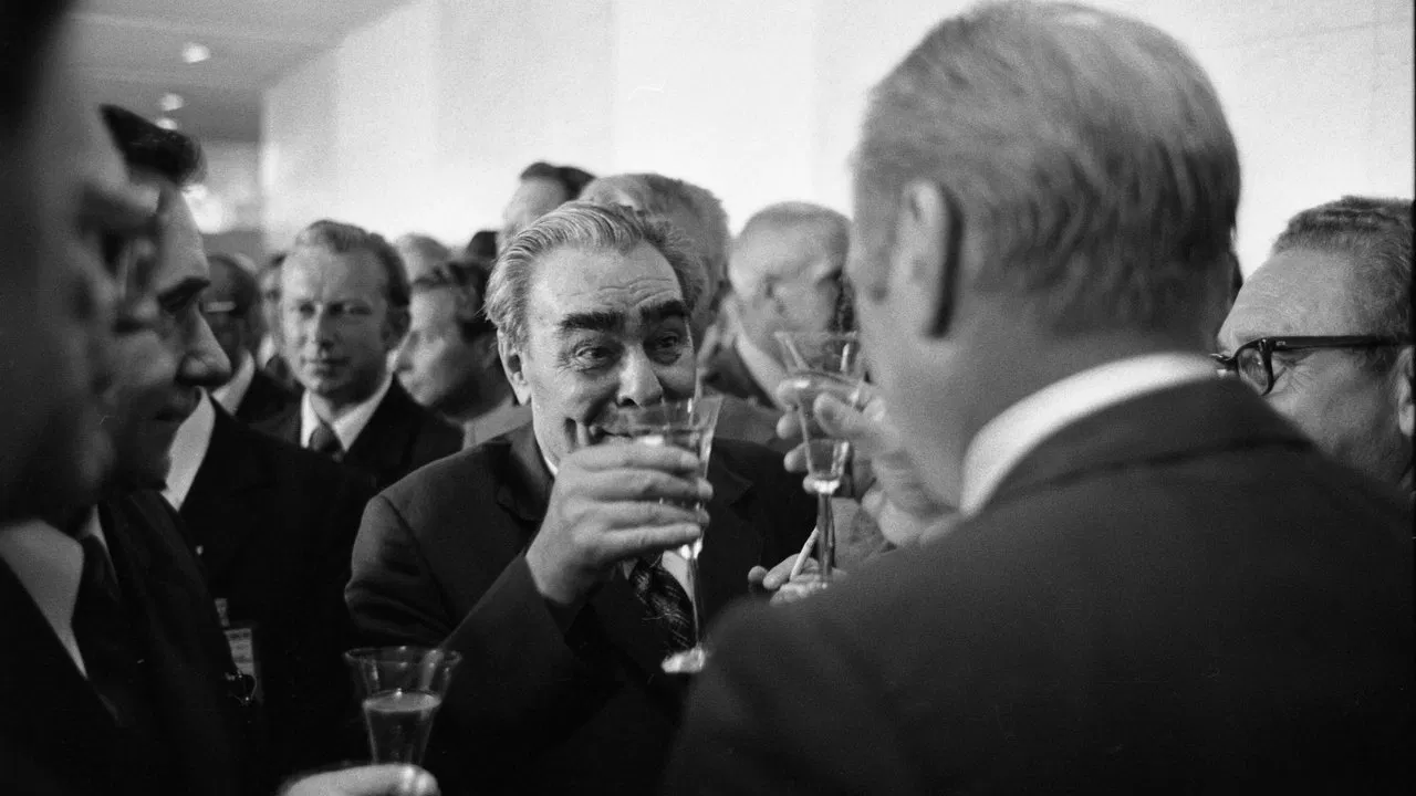 The Helsinki Effect backdrop