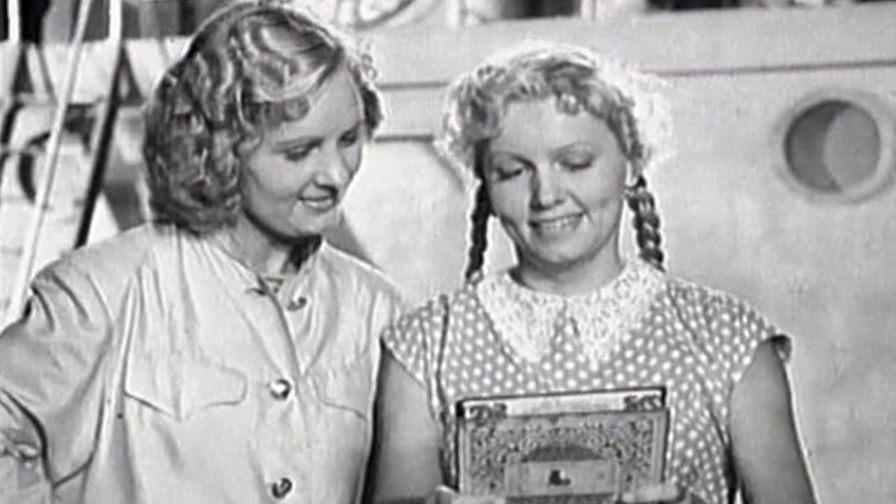 White Acacia backdrop