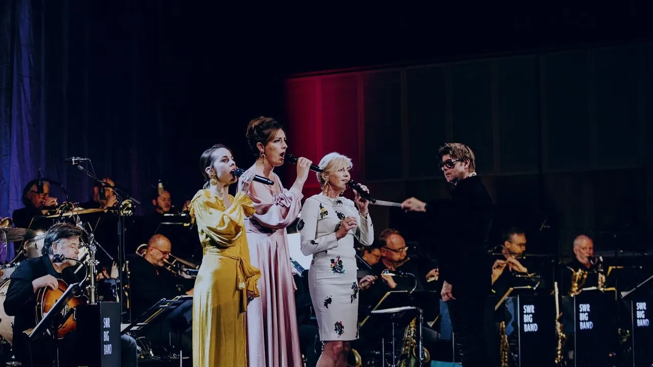 Nordic Voices backdrop