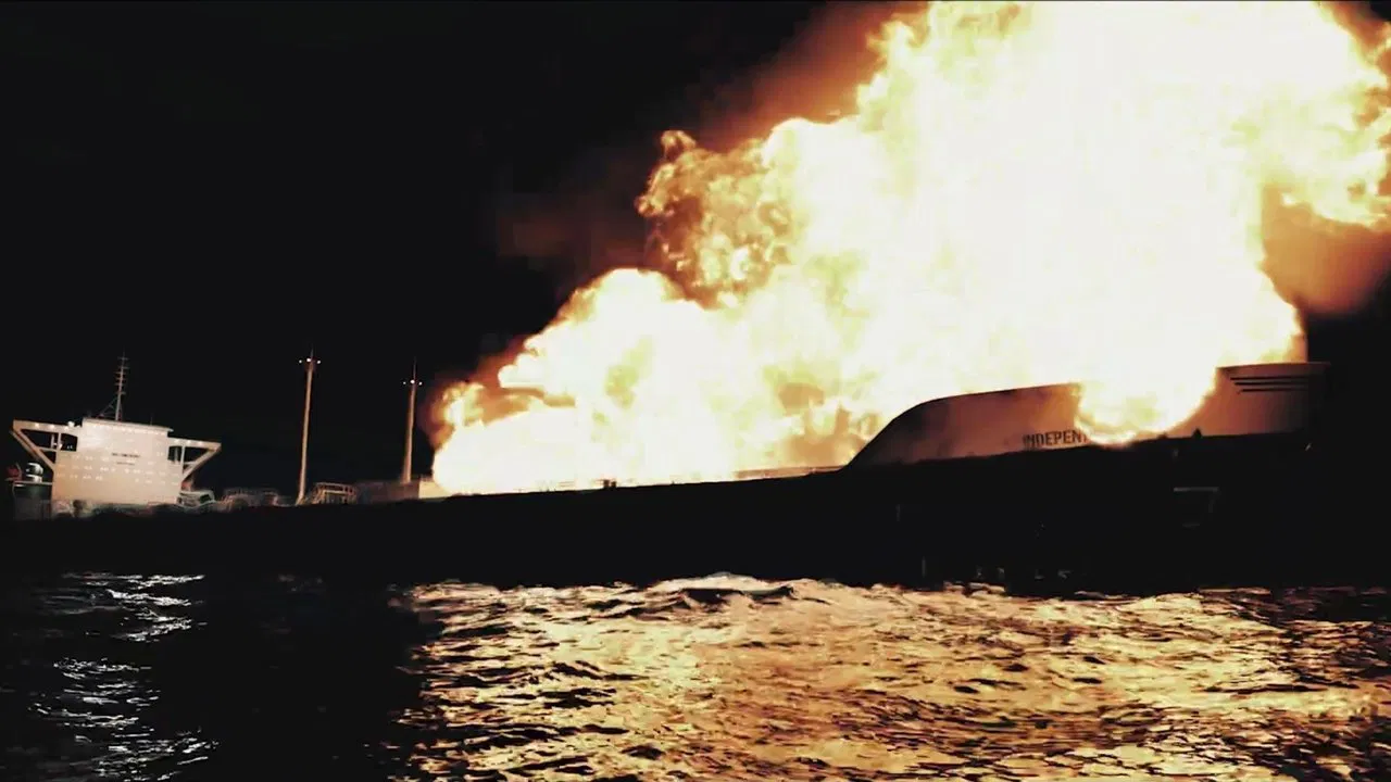 Yangın Günleri: Independenta backdrop