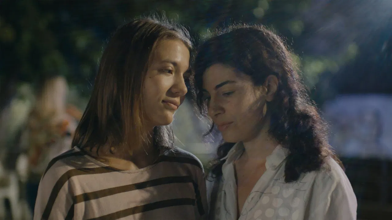 Taxi Monamour backdrop