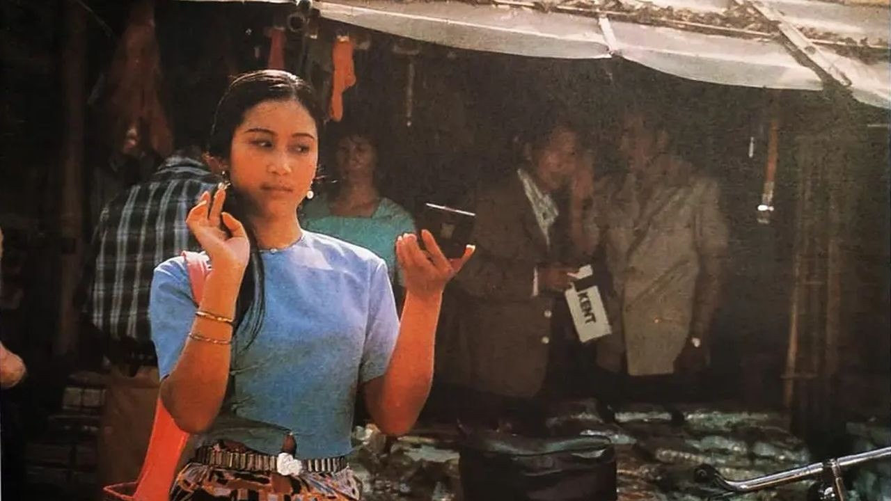 The Statue of Guanyin backdrop