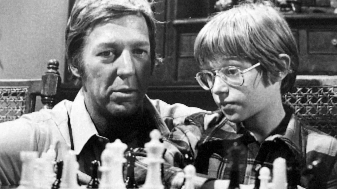 Lucas Tanner backdrop