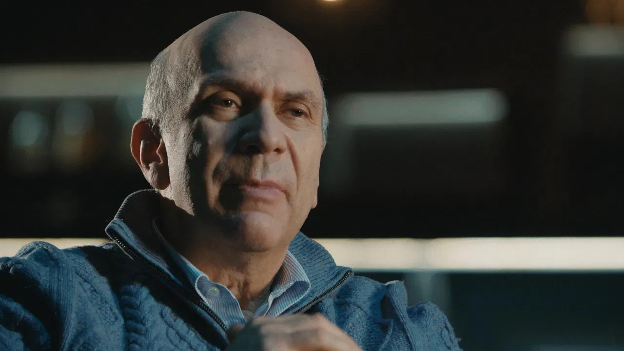 Grain - Portrait of Fabio D'Emilio backdrop