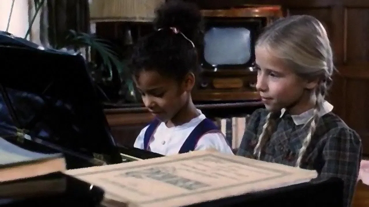 Zwischen Pankow und Zehlendorf backdrop