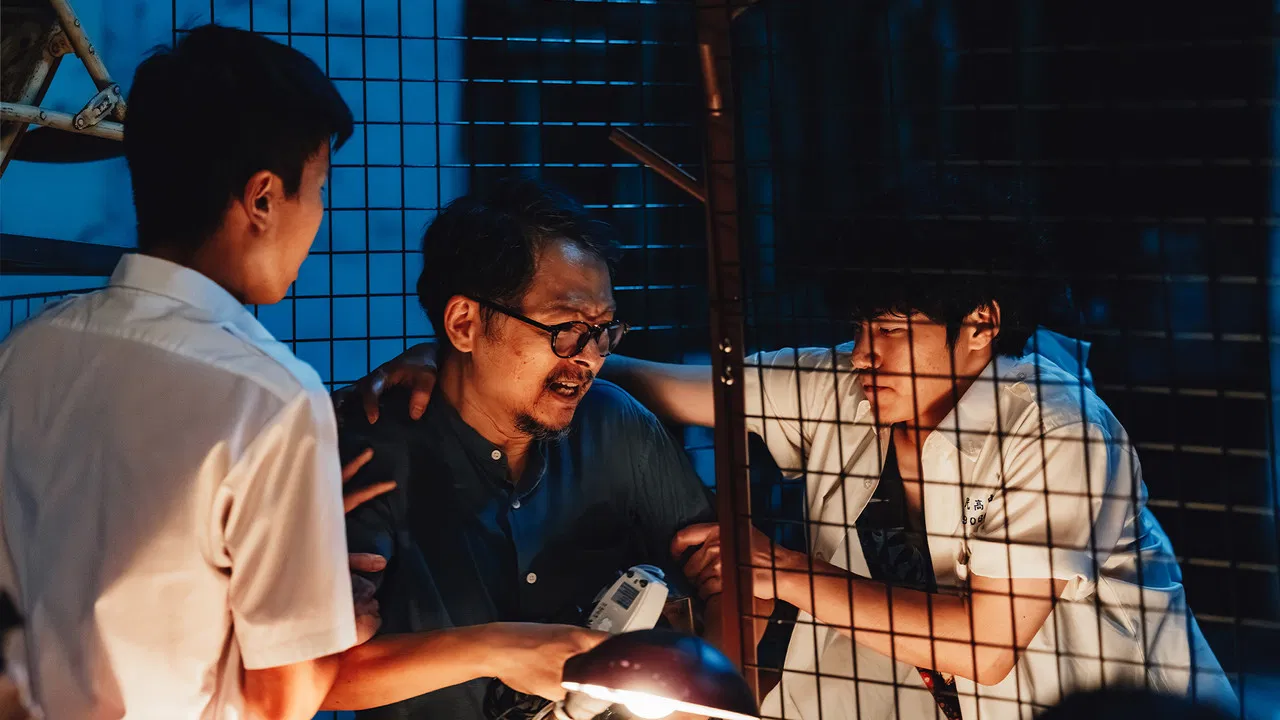 A Man, A Fish and Everything Else backdrop