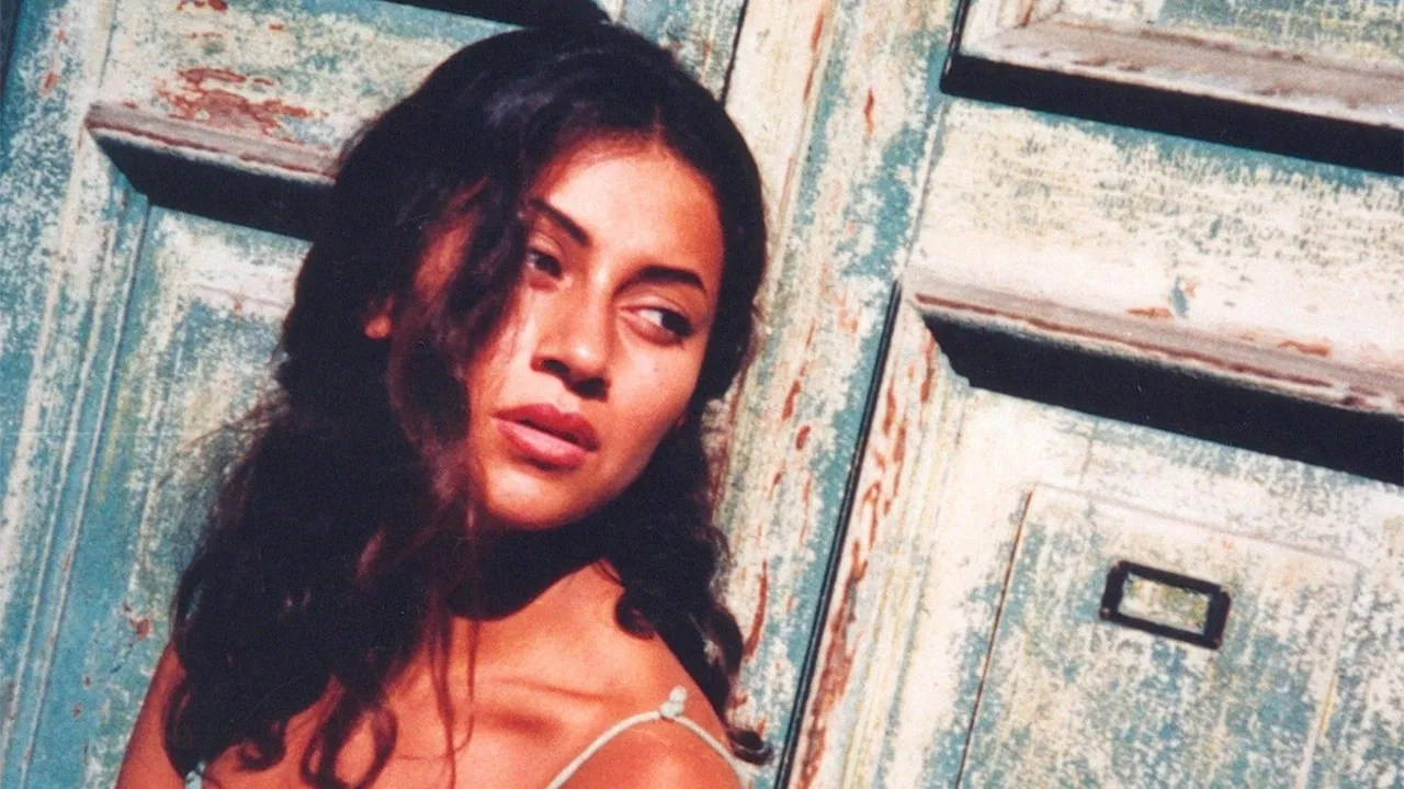 ¿Quién diablos es Juliette? backdrop