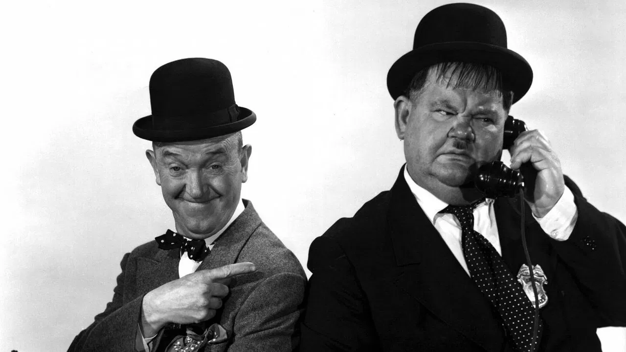 Fiddlin' Around backdrop