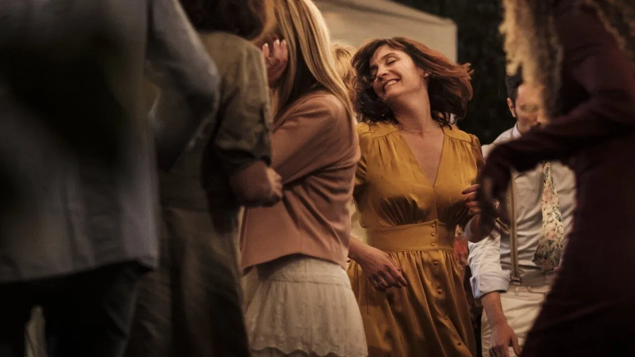 Claire Andrieux backdrop