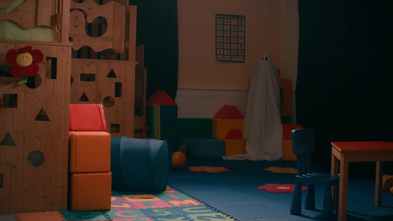 Don't be scared, it's just a picture backdrop