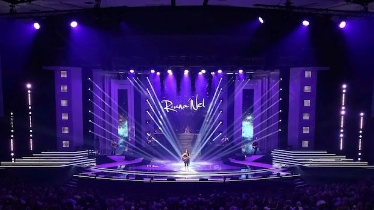 Afrikaans is Groot 2015 backdrop