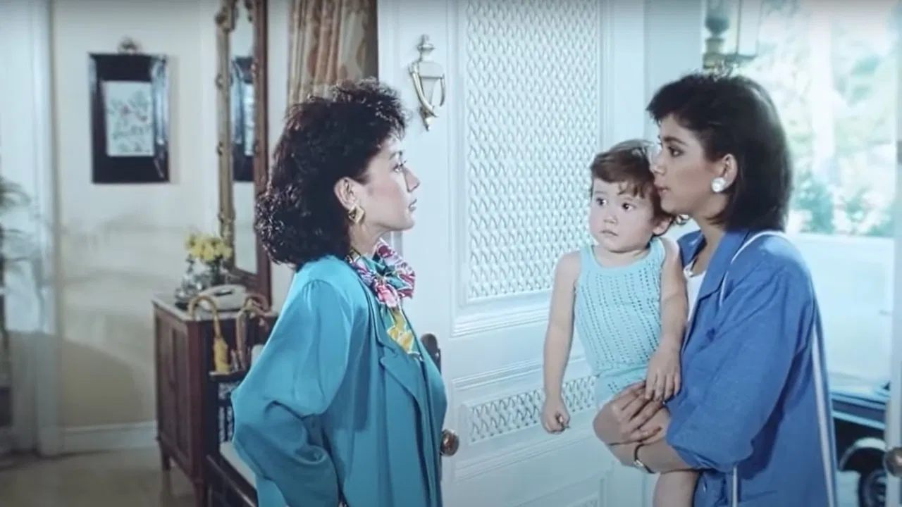 Begging for Love backdrop