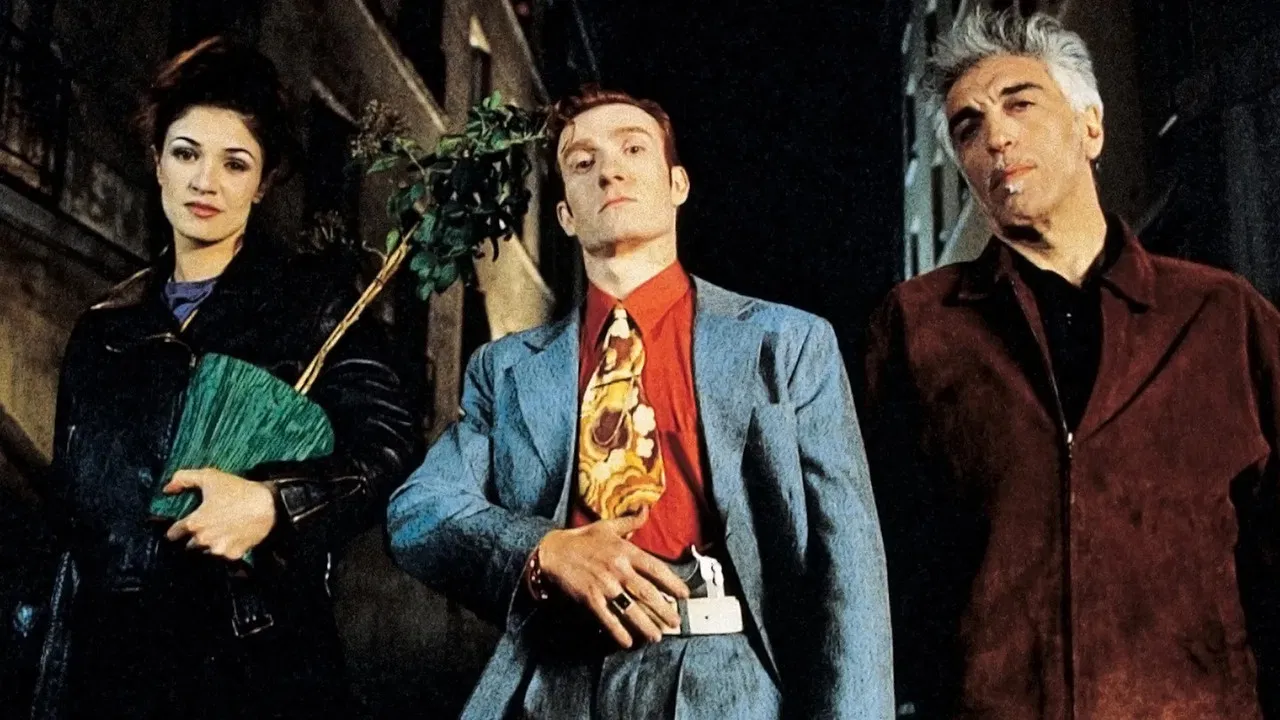 Les Grandes Bouches backdrop