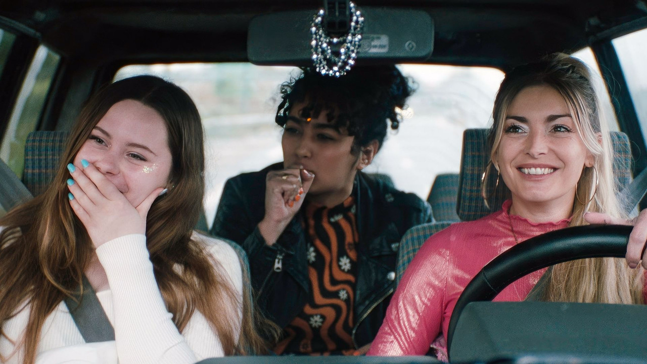 Little Queen backdrop