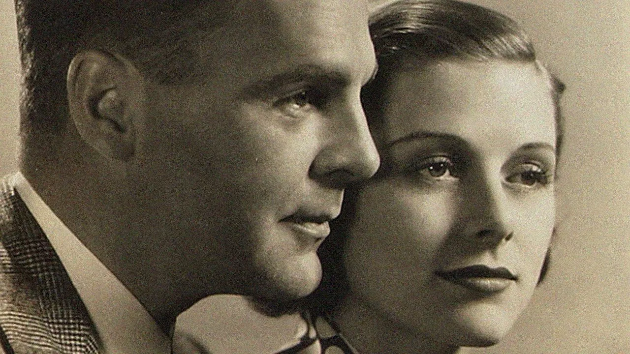 Honeymoon Limited backdrop