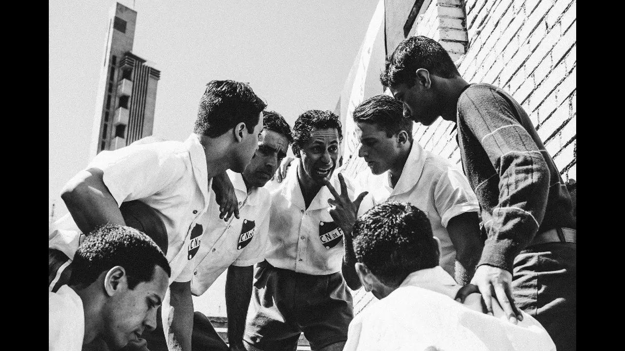 Nacional, Una Historia Verdadera backdrop