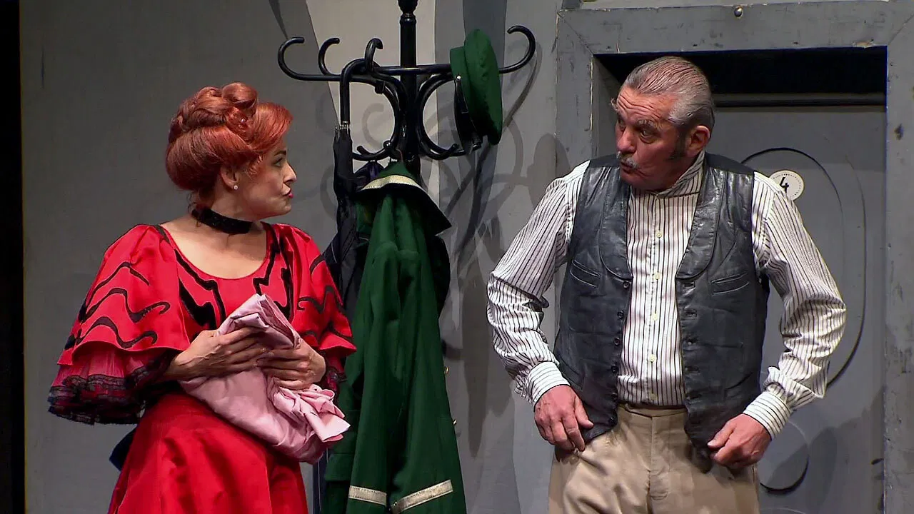 Brouk v hlavě backdrop