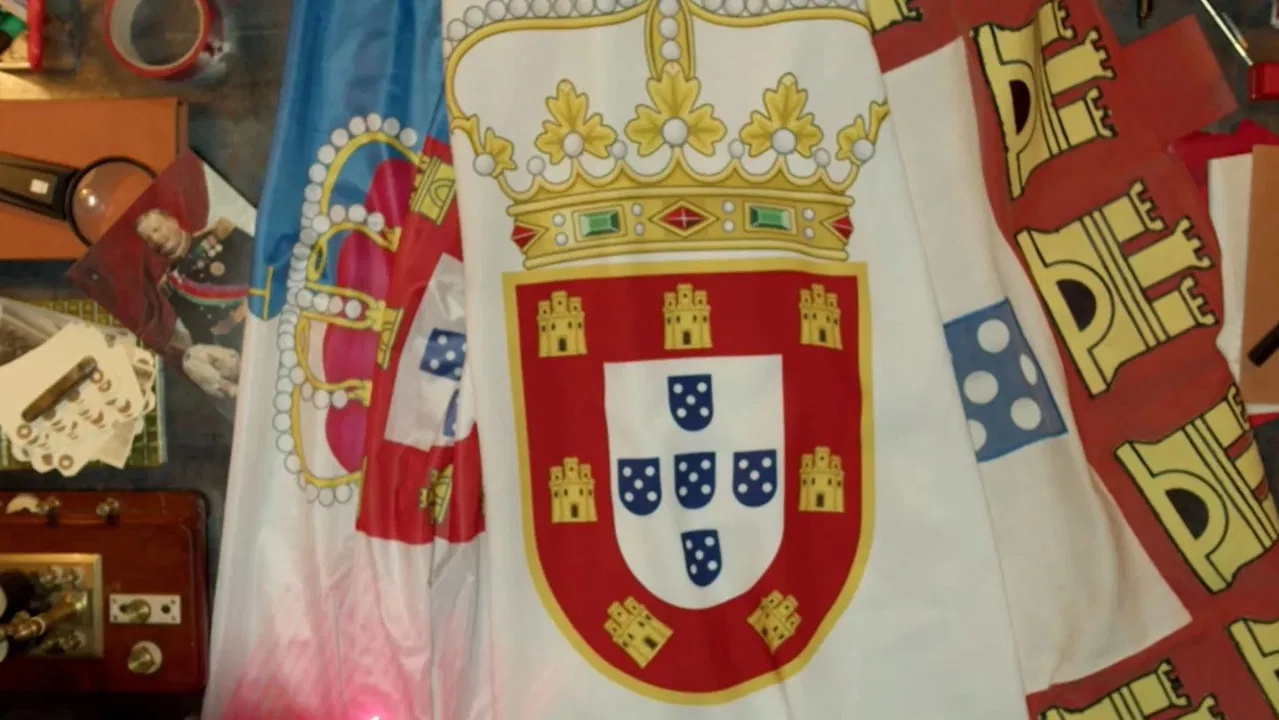 As 5 Revoluções Portuguesas backdrop