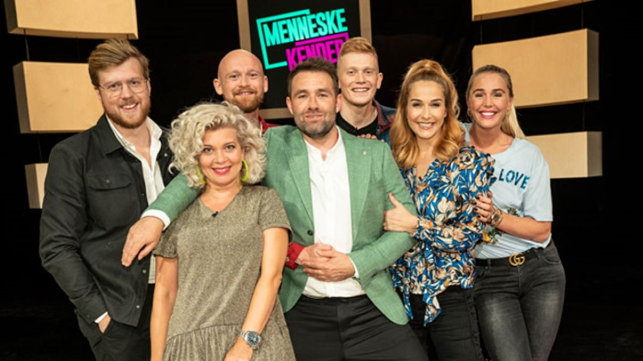 Menneskekender backdrop