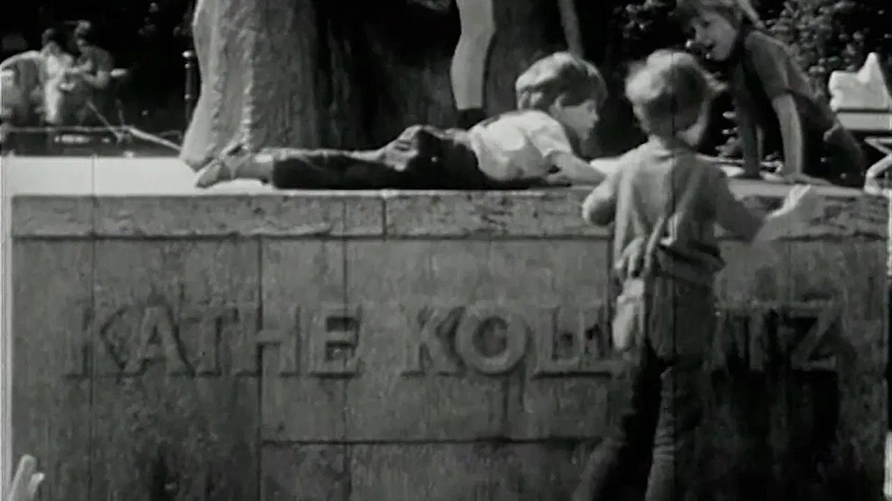 Kollwitz and Her Children backdrop