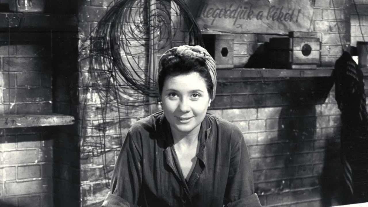 Anna Szabó backdrop