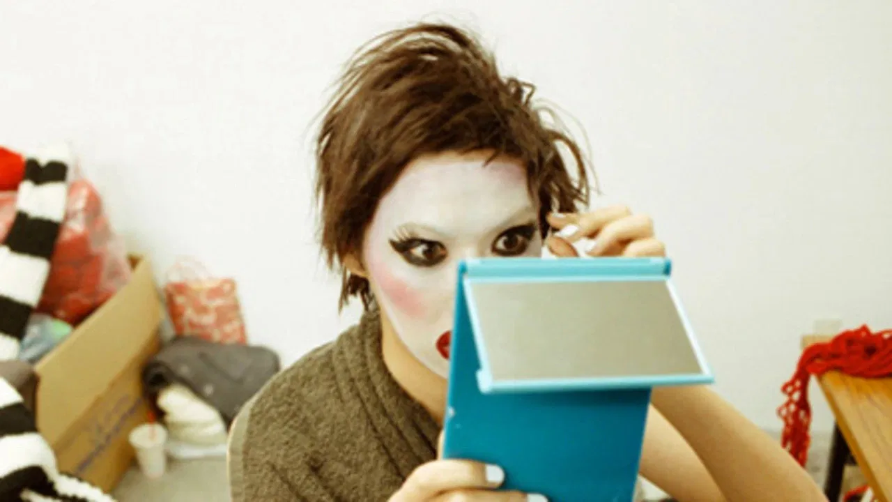 Pyuupiru 2001-2008 backdrop