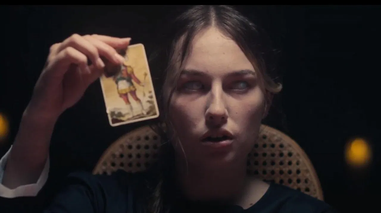 Libera me (Ex lucem ad tenebras) backdrop