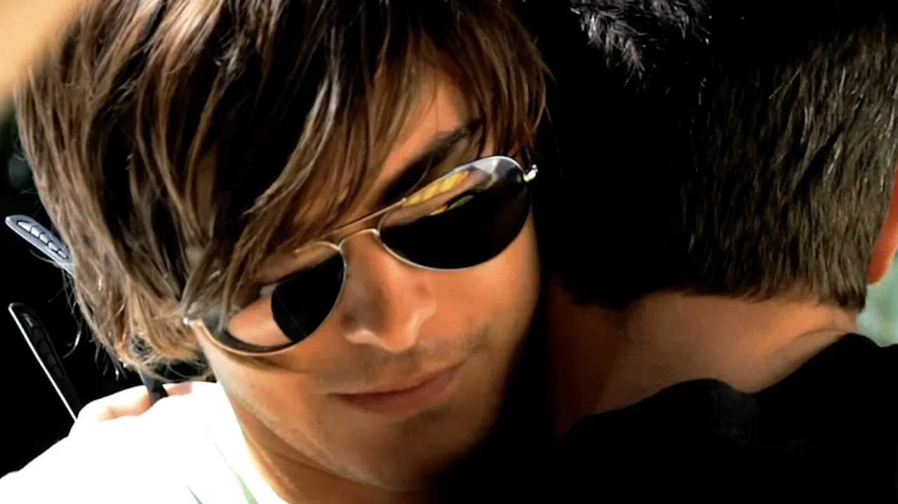 Zac Efron's Pool Party backdrop