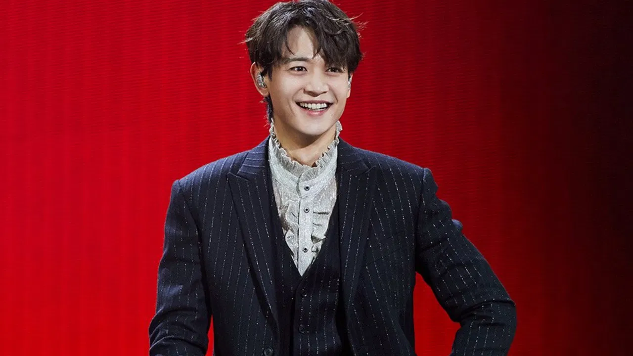2022 BEST CHOI’s MINHO – LUCKY CHOI’s backdrop