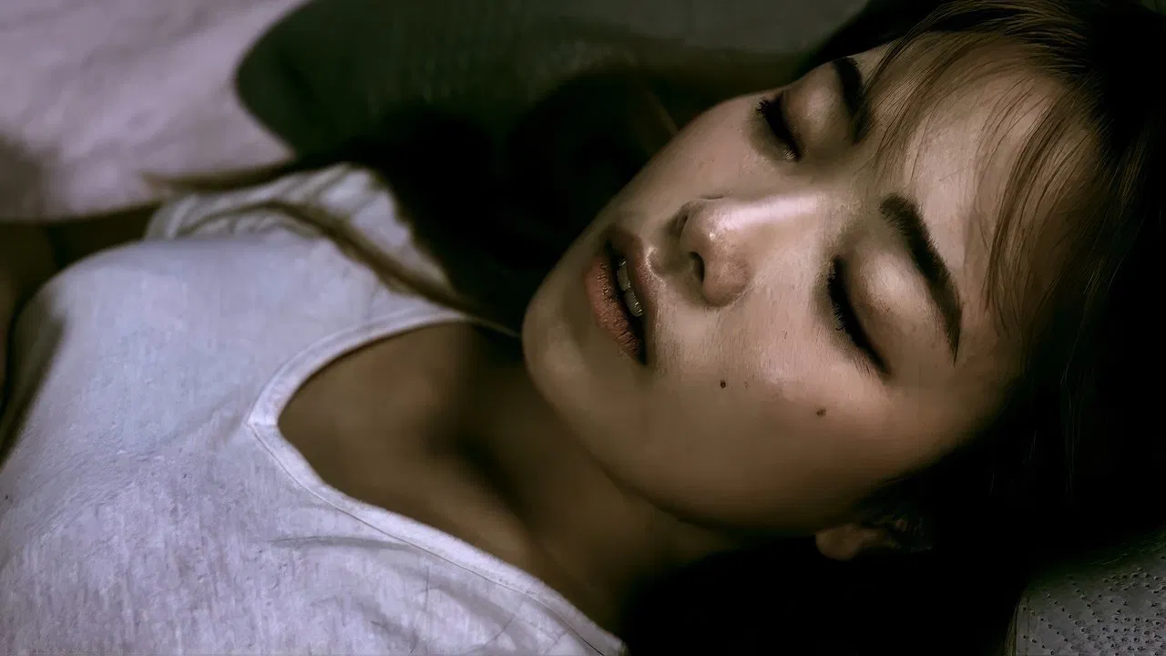 Love in Illusion backdrop