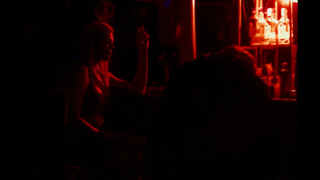 Um Túnel no Fim da Luz backdrop