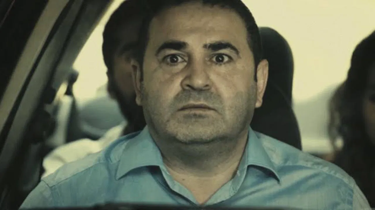 G.D.O. KaraKedi backdrop