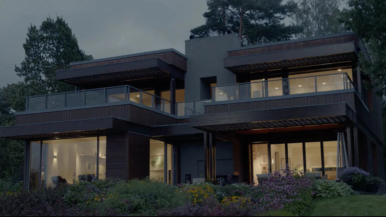 Life Goes On backdrop