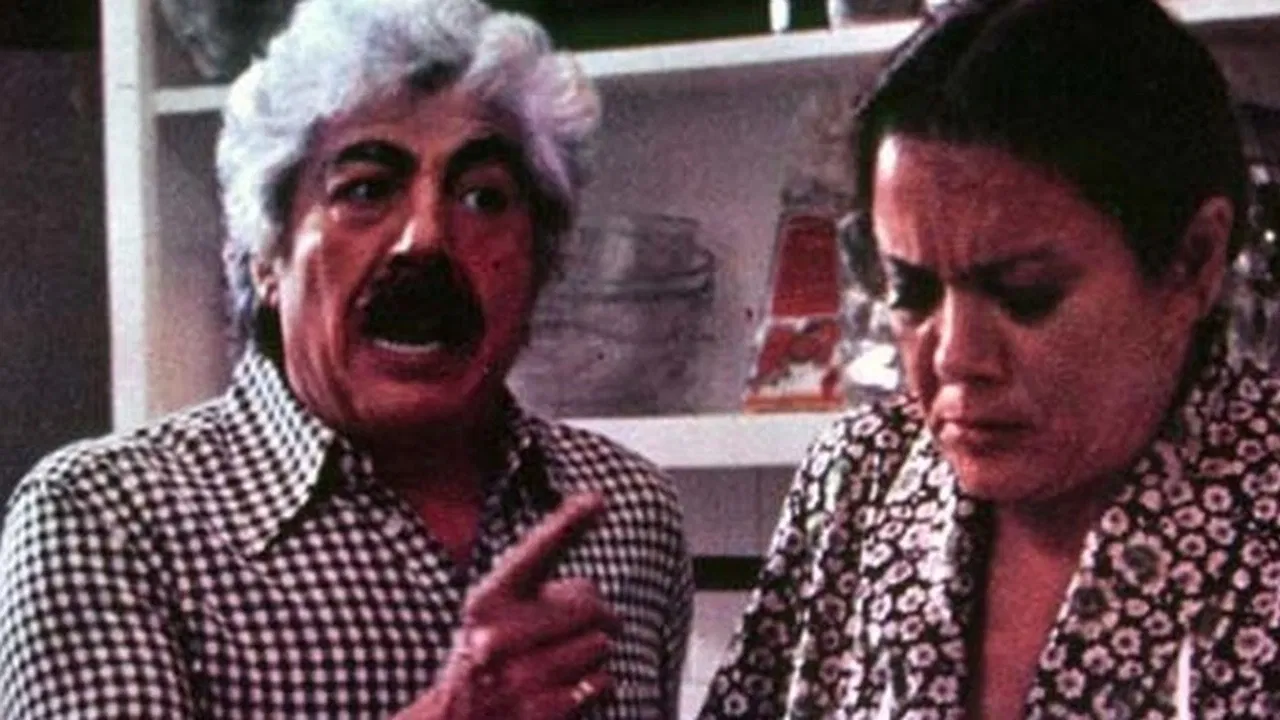 Per amore di Cesarina backdrop