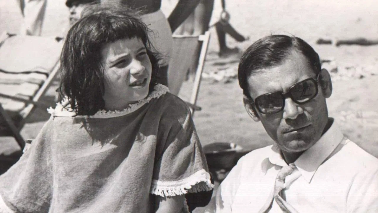 Investigation of a Citizen Named Volonté backdrop