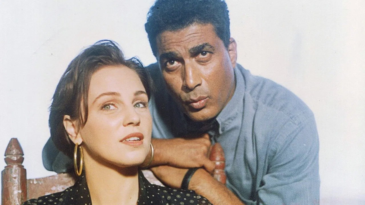 Hassan Ellol backdrop