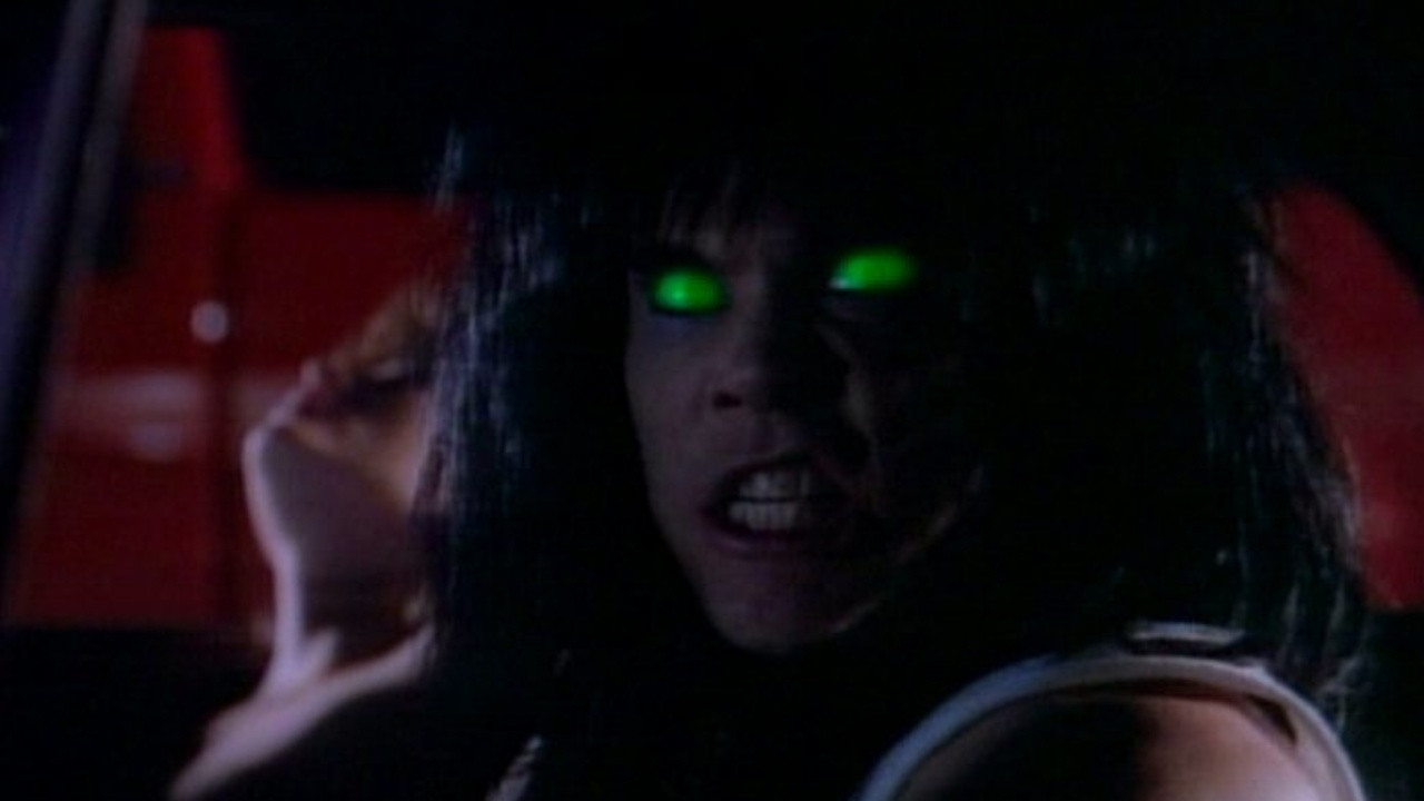 Shock 'Em Dead backdrop