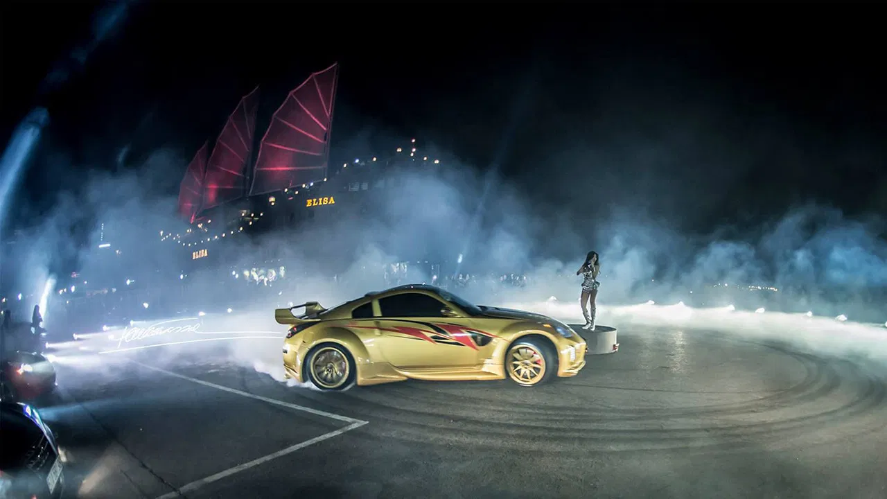 Tốc độ và đường cong backdrop