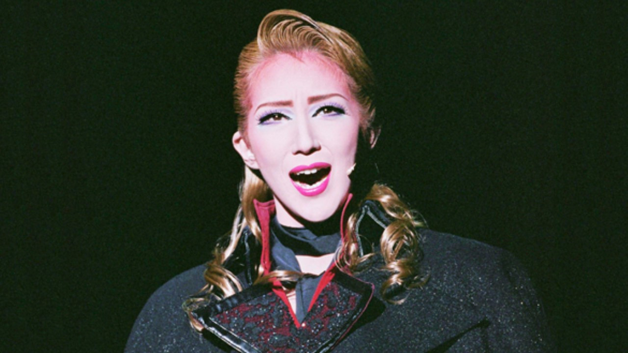 The Scarlet Pimpernel (Shinjin Kouen) backdrop