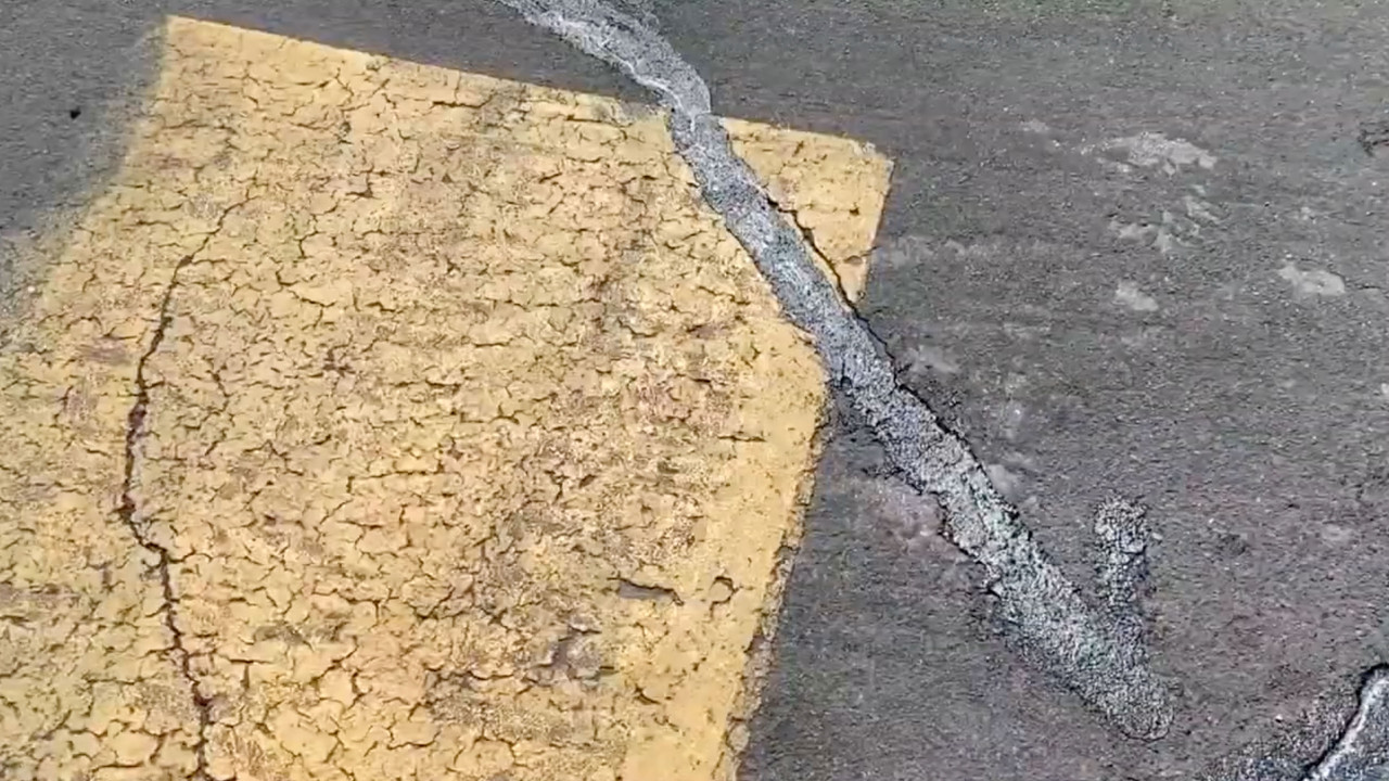 Introduction to Crack Sealing 2 backdrop