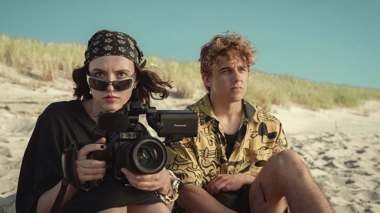 Absolute Beginners backdrop