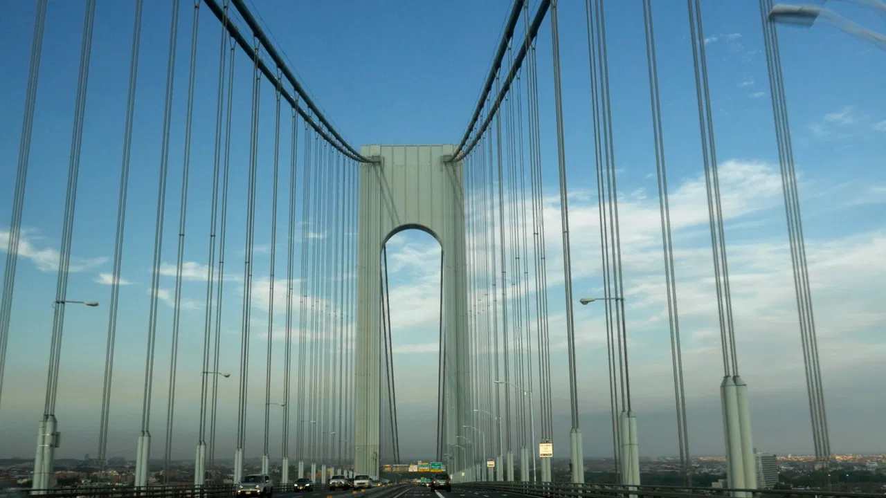 Gateways to New York: Othmar H. Ammann and his bridges backdrop