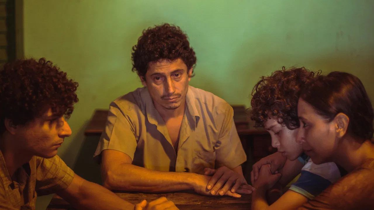 Tronco Partido backdrop